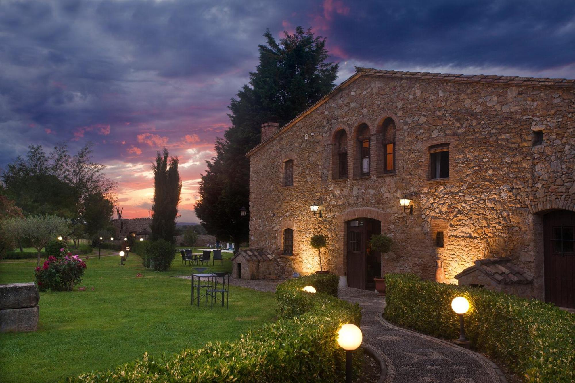 Hotel Mas Rabiol -Costa Brava-Emporda-Only Adults เปราตายาดา ภายนอก รูปภาพ